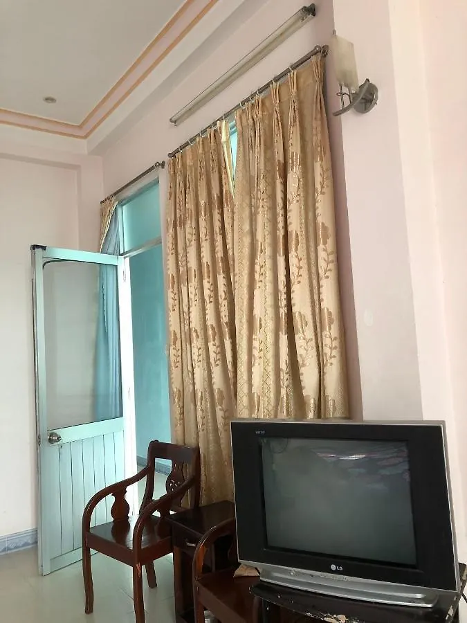 Khach San Phu Phuong Ξενοδοχείο Να Τρανγκ